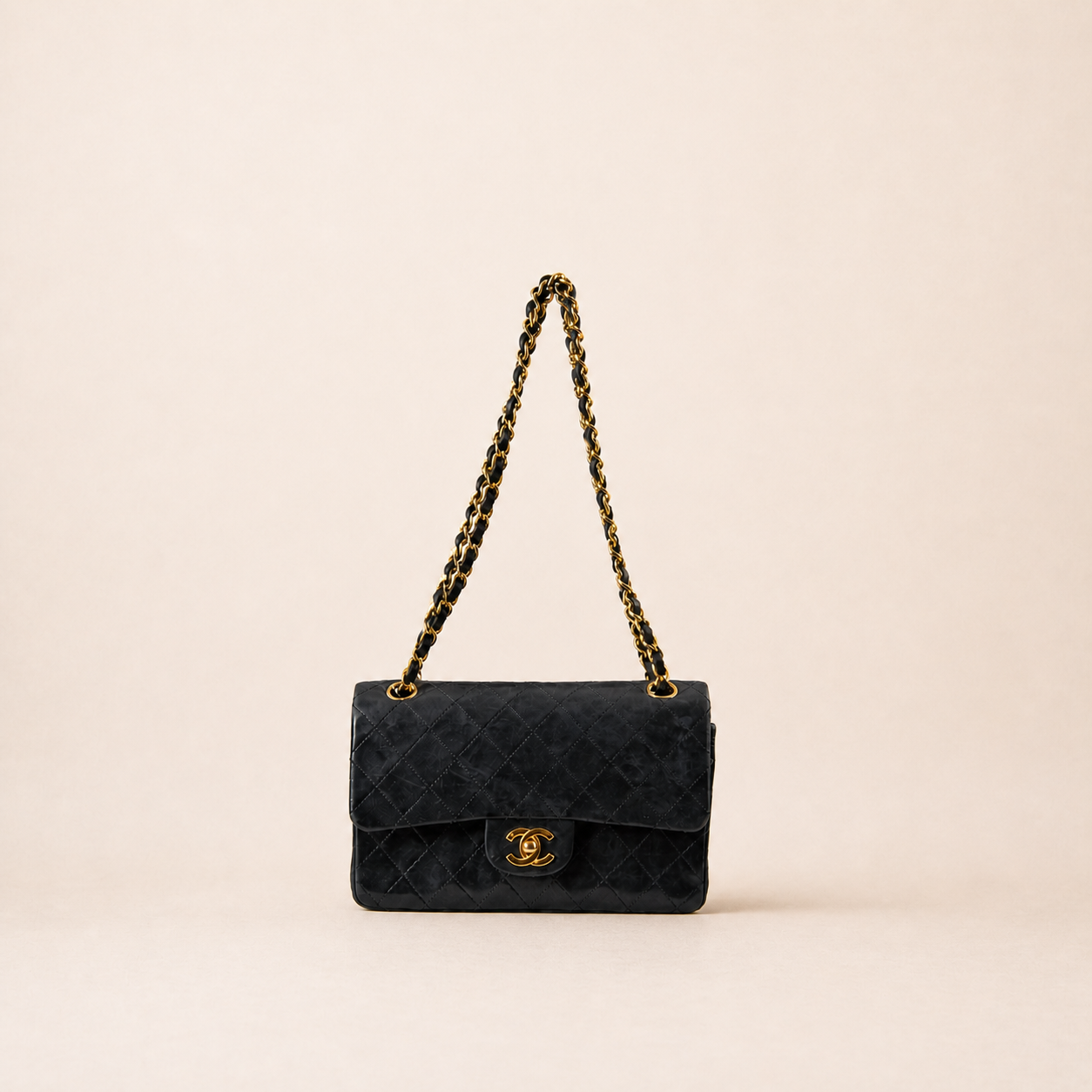 Vintage Chanel Classic Flap Bag black lambskin 24k gold hardware