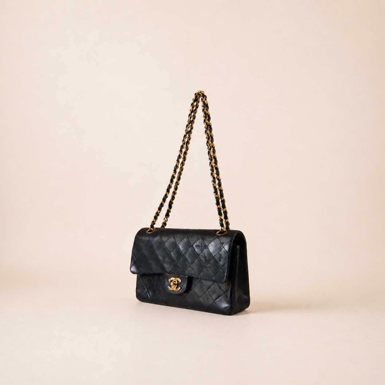 Vintage Chanel Classic Flap Bag black lambskin 24k gold hardware
