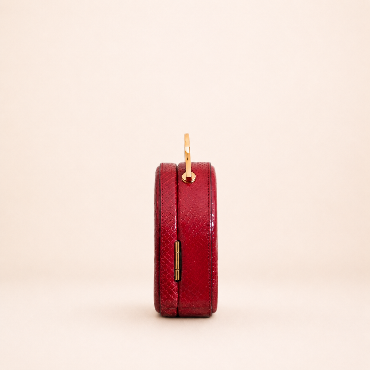 Authentic vintage Gucci Broadway Mini Top Handle Heart Bag in red leather with gold-tone hardware