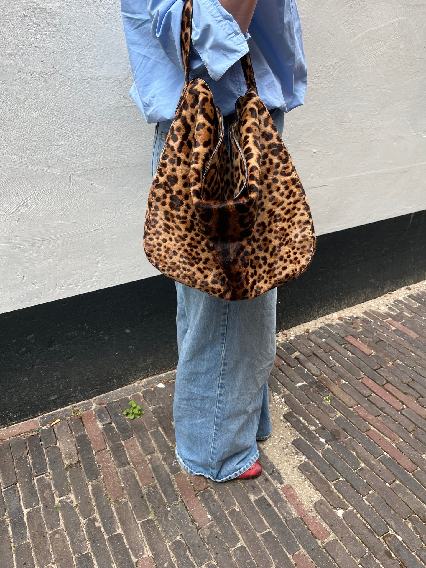 Vintage Alaïa leopard print shoulder bag made of pony hair