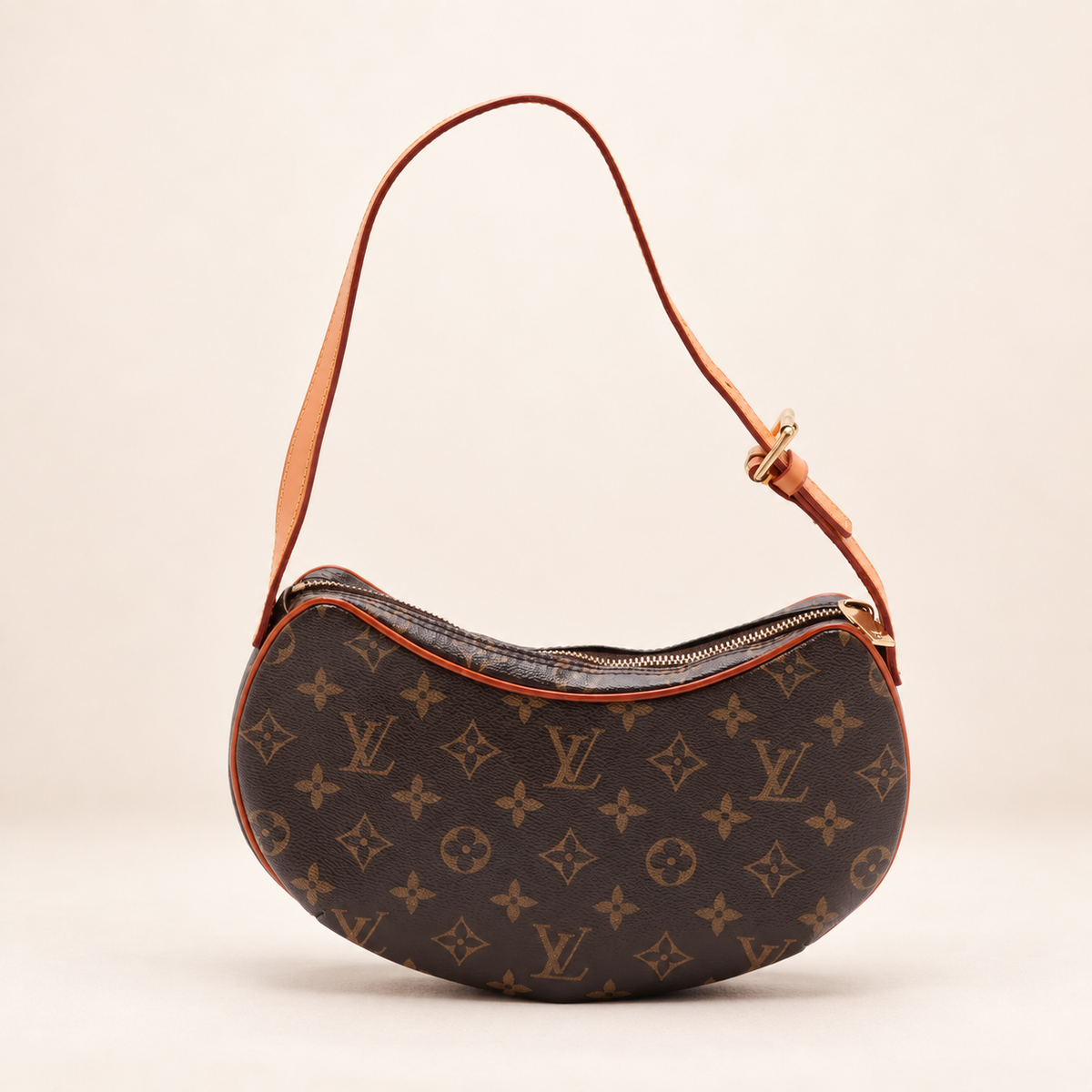 Louis Vuitton Croissant PM Pochette