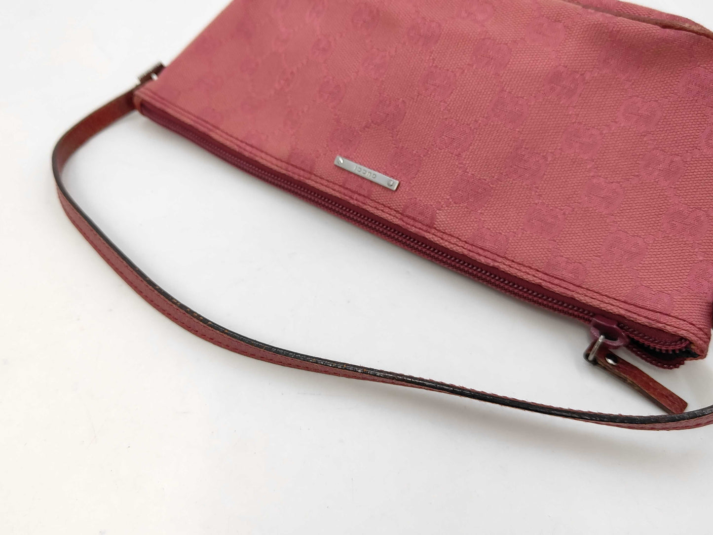 Vintage Gucci Boat Bag Pochette Pink